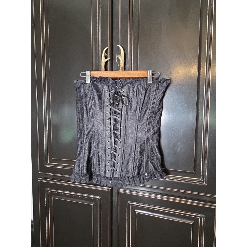 Black Corset Large, Lace, Gothic ,Vamp,Witchy